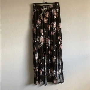 Long maxi skirt